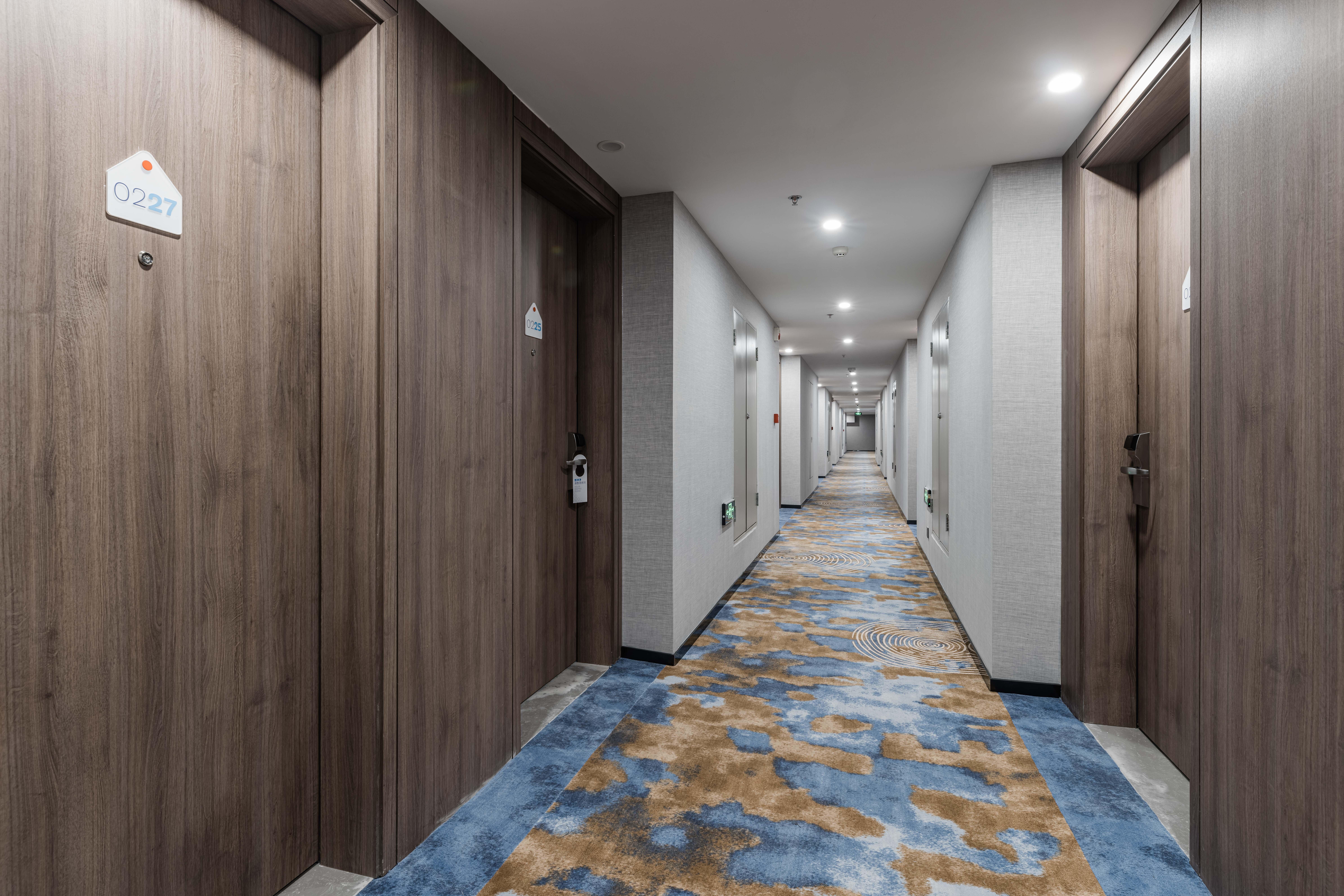 Holiday Inn Express Shanghai Pudong Chuansha, An Ihg Hotel Exteriör bild