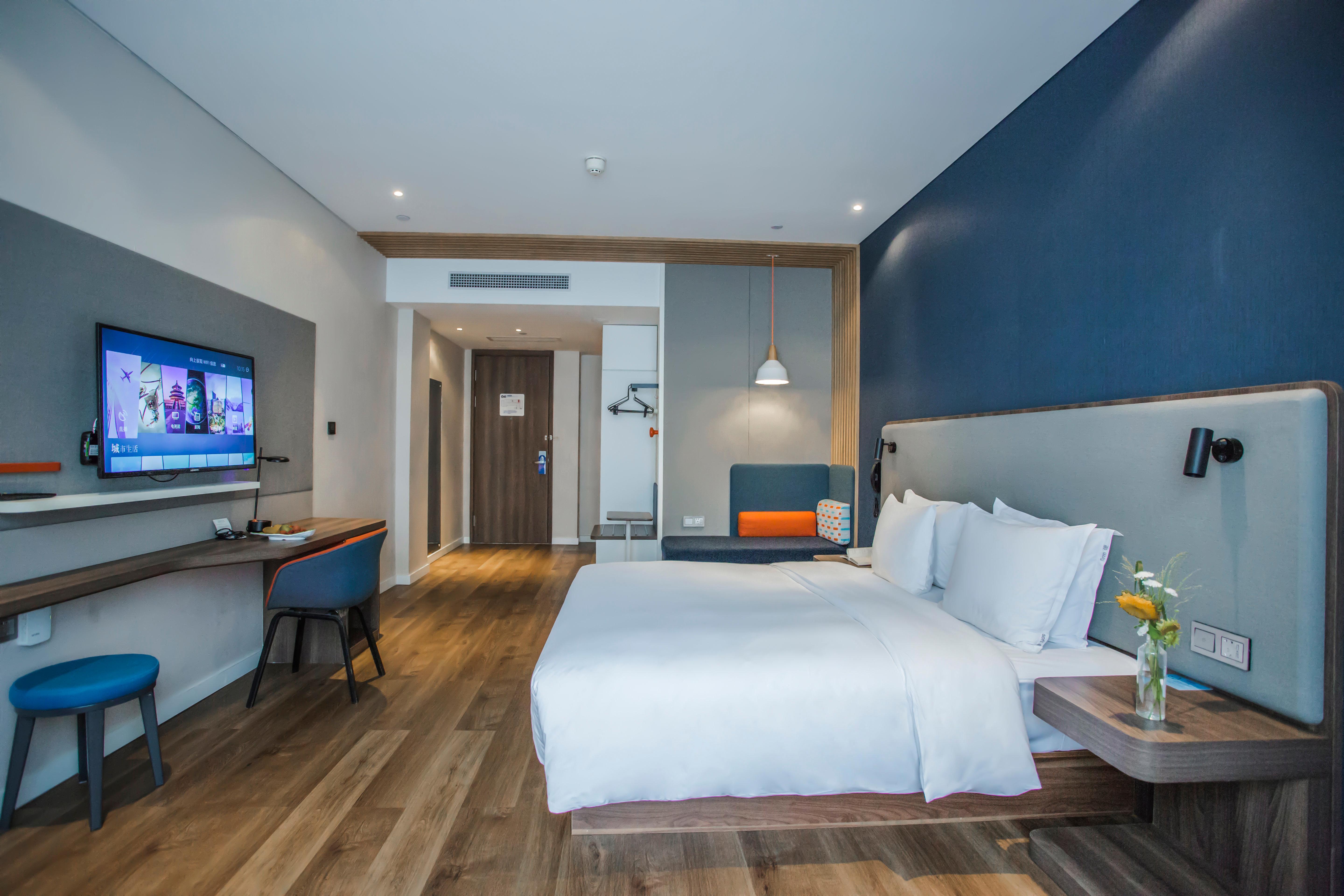 Holiday Inn Express Shanghai Pudong Chuansha, An Ihg Hotel Exteriör bild