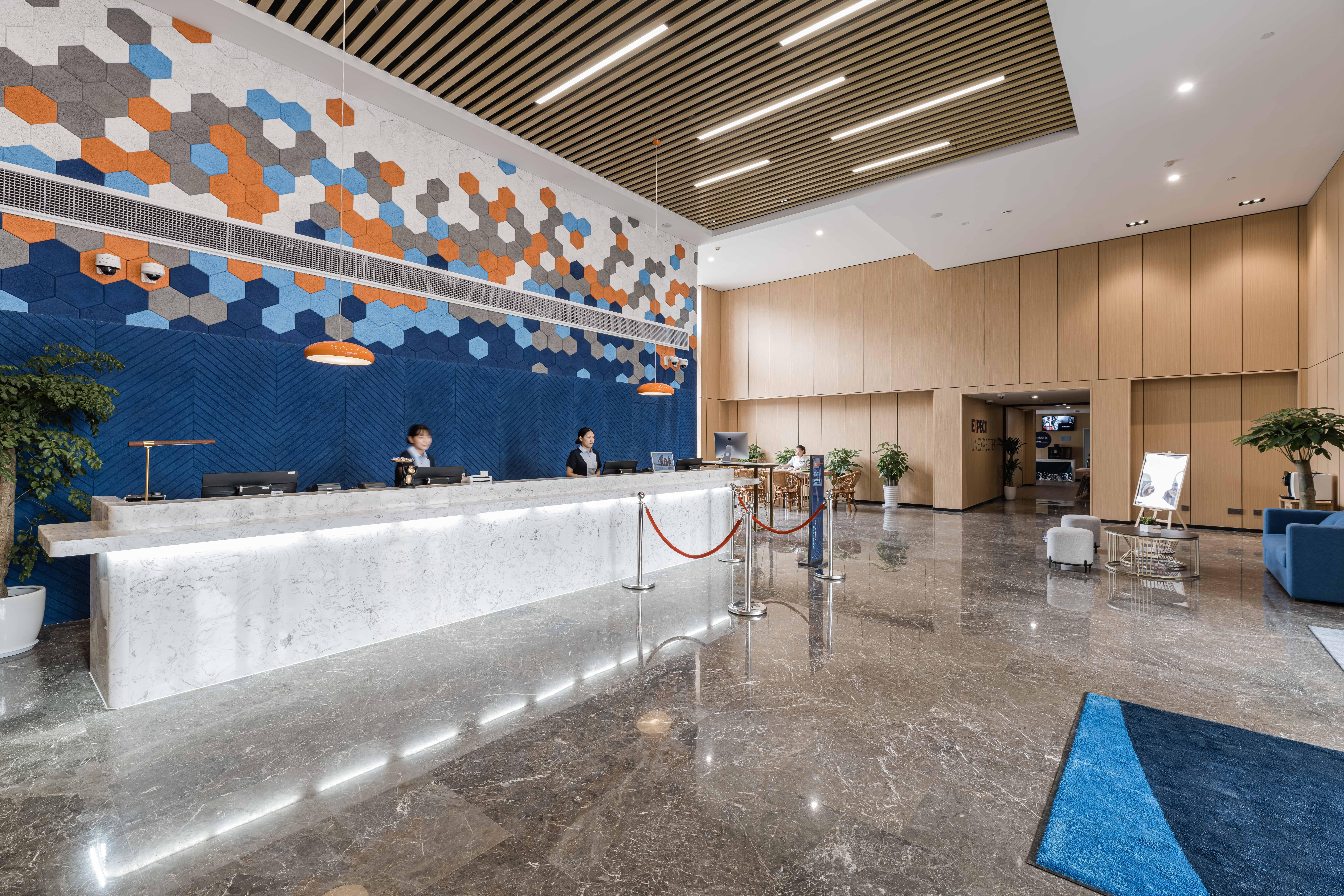 Holiday Inn Express Shanghai Pudong Chuansha, An Ihg Hotel Exteriör bild